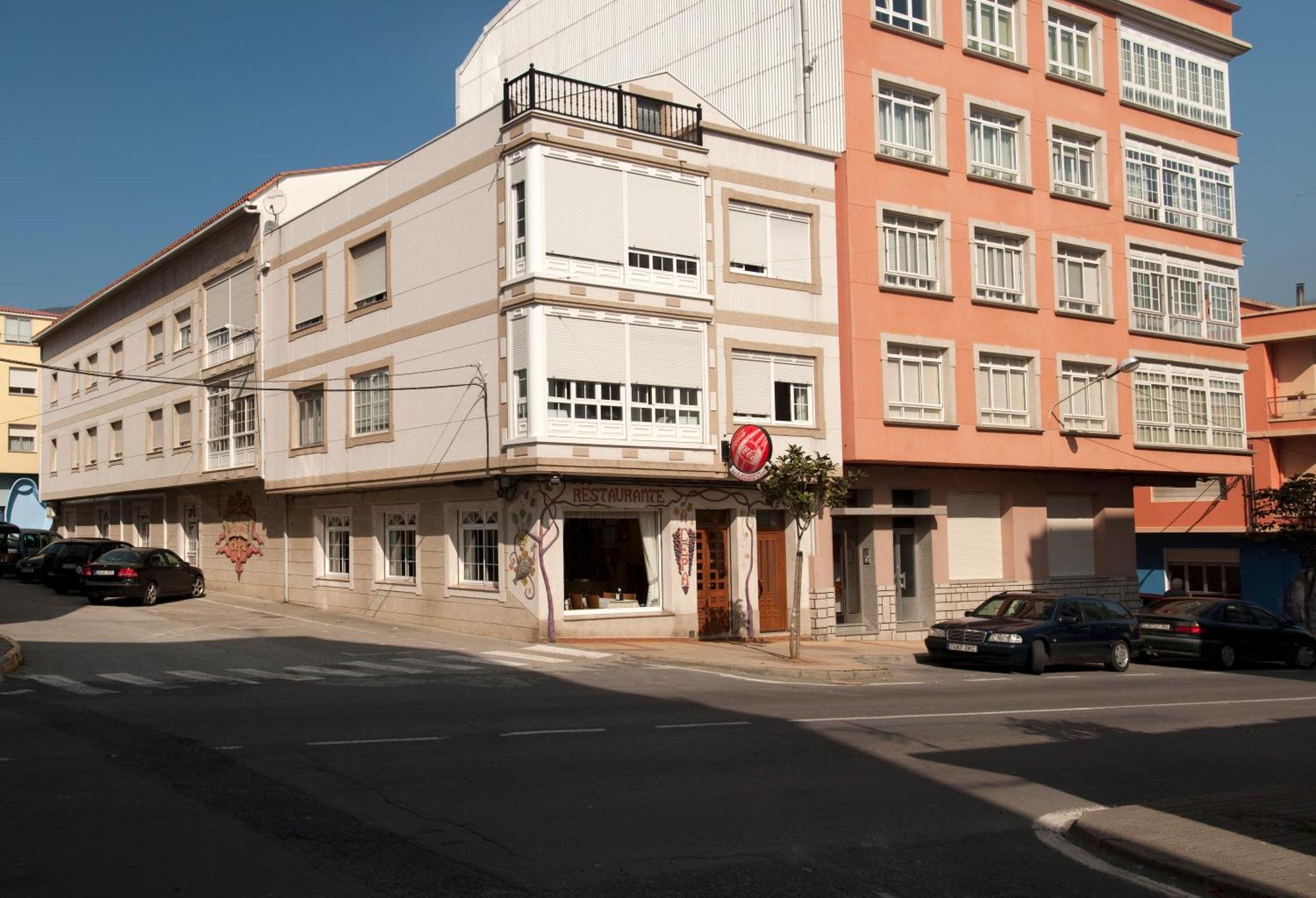 Hostal Restaurante La Cepa Cariño Eksteriør billede