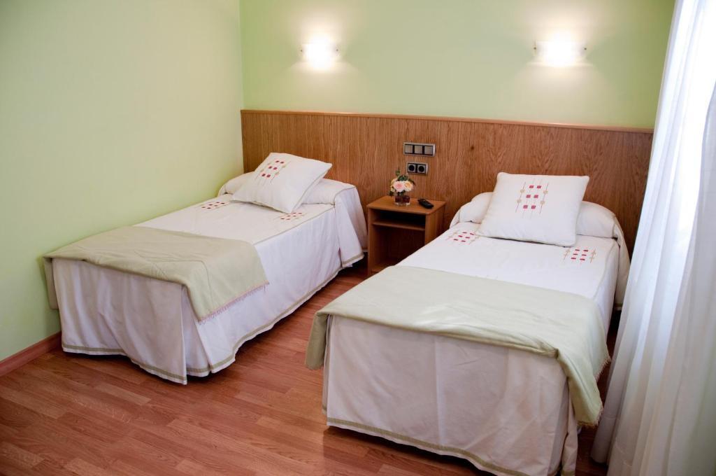 Hostal Restaurante La Cepa Cariño Værelse billede
